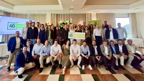 Celebrar 45 años es celebrar a las personas