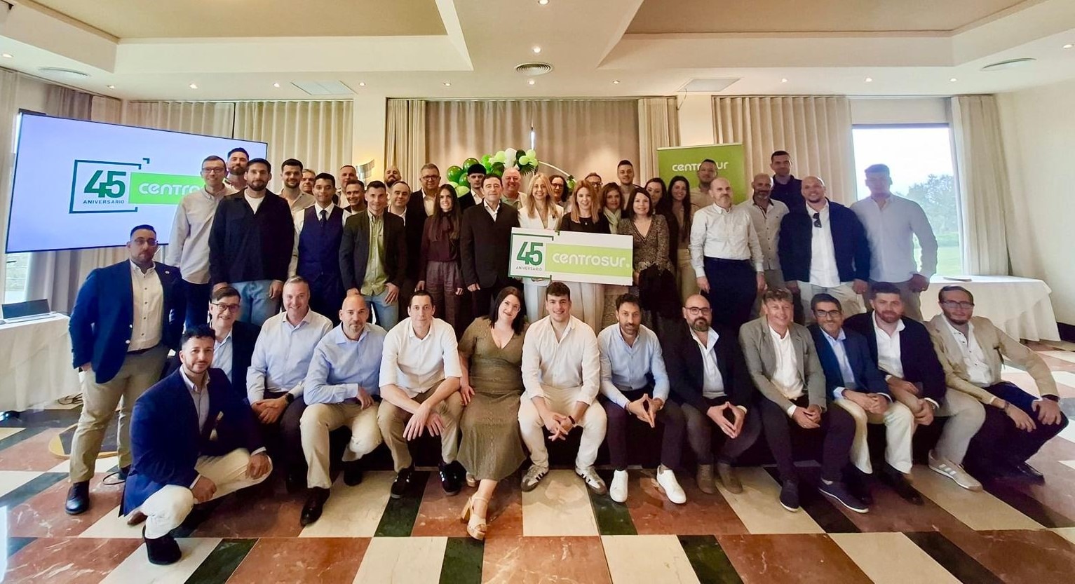 Celebrar 45 años es celebrar a las personas